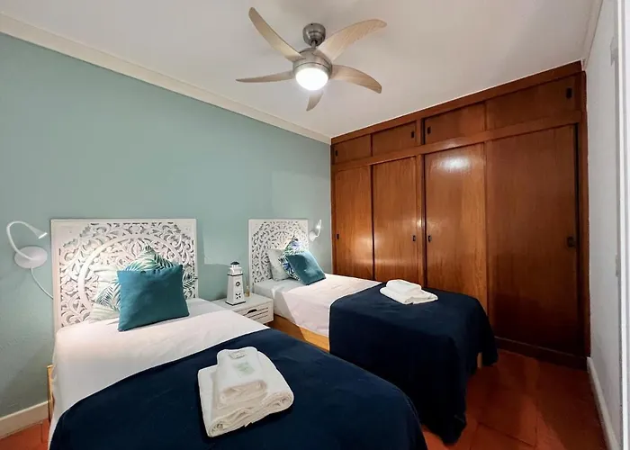 Armacao De Pera Brightness 2 With Pool By Homing